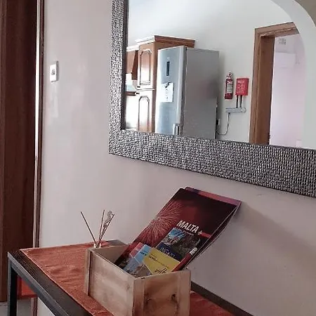 Nr41 - Close To Village Centre, Promenade, Shops & Restaurants Appartamento