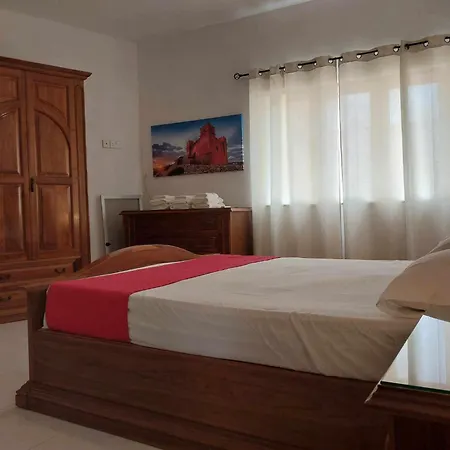 Nr41 - Close To Village Centre, Promenade, Shops & Restaurants Apartment Marsaxlokk