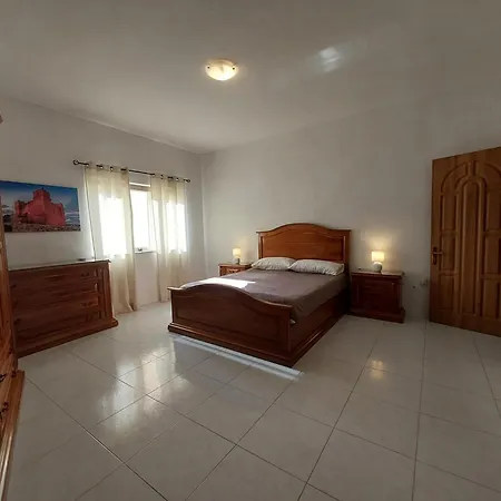 Nr41 - Close To Village Centre, Promenade, Shops & Restaurants * Marsaxlokk