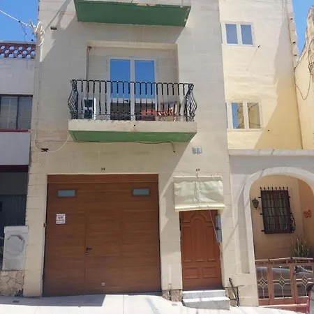 Nr41 - Close To Village Centre, Promenade, Shops & Restaurants * Marsaxlokk