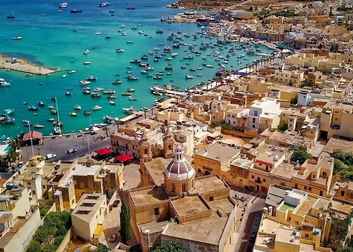 Nr41 - Close To Village Centre, Promenade, Shops & Restaurants *